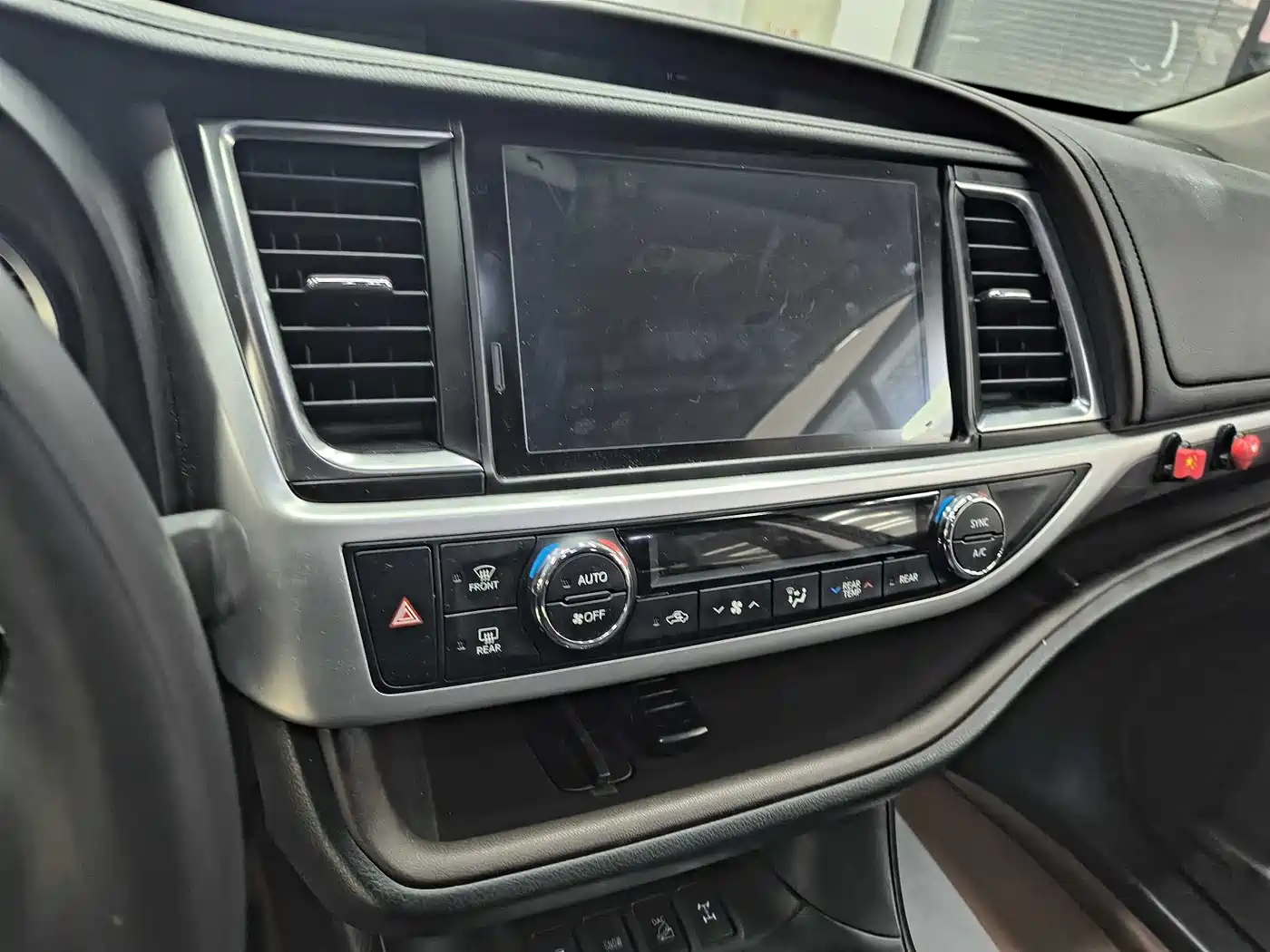 Toyota Highlander 2018 2.0T 4WD Premium 7-seater China VI фото 13