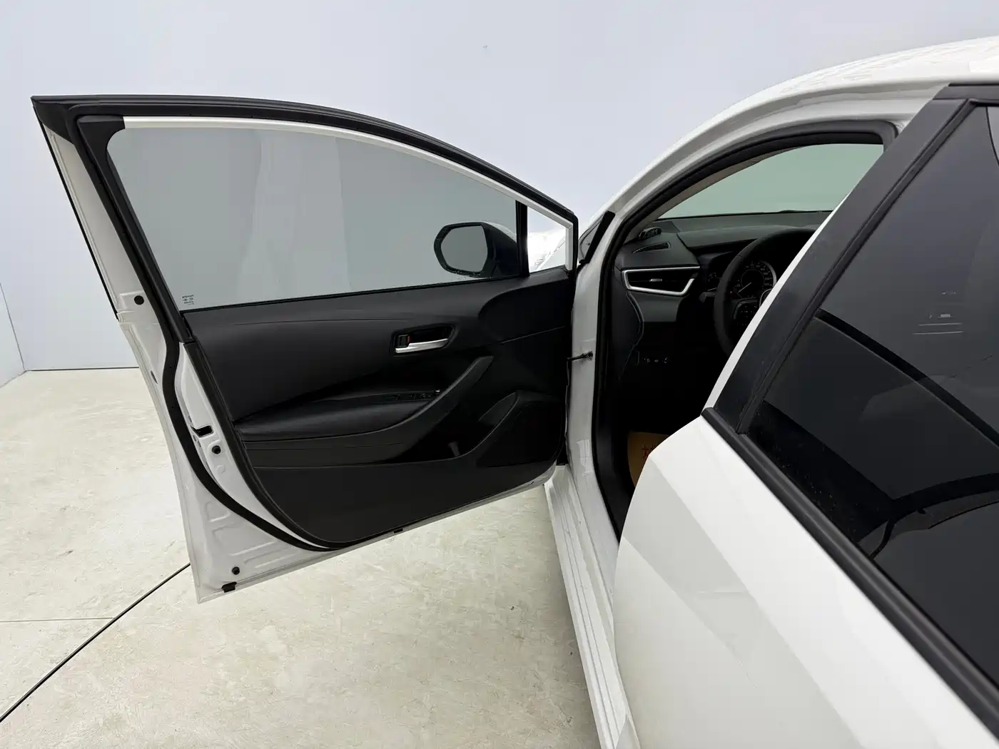 Toyota Corolla 2023 1.2T Elite Edition фото 18