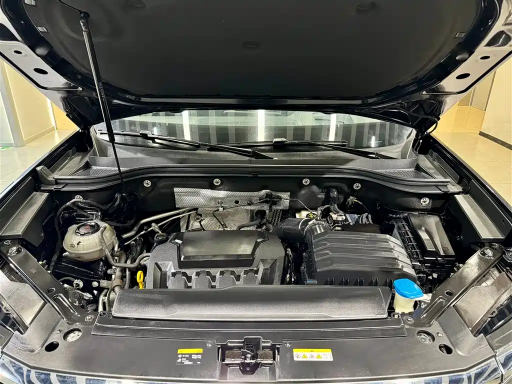 Volkswagen Teramont 2024 380TSI 4WD Prestige Flagship Edition фото 10