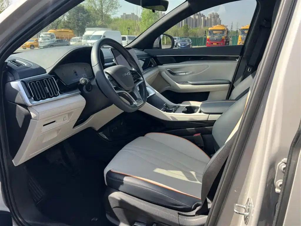 BYD Song PLUS PHEV 2023 Champion Edition DM-i 110KM Flagship PLUS фото 13