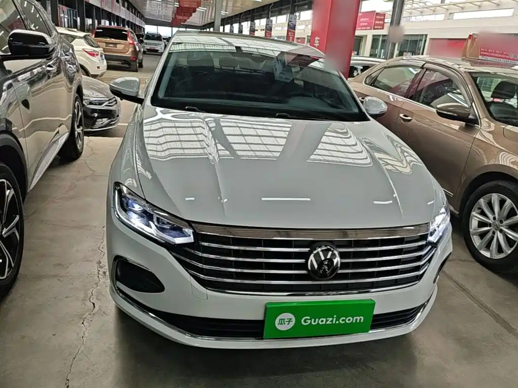 Volkswagen Lavida 2024 Model 1.5L Automatic 5 Million Edition фото 3