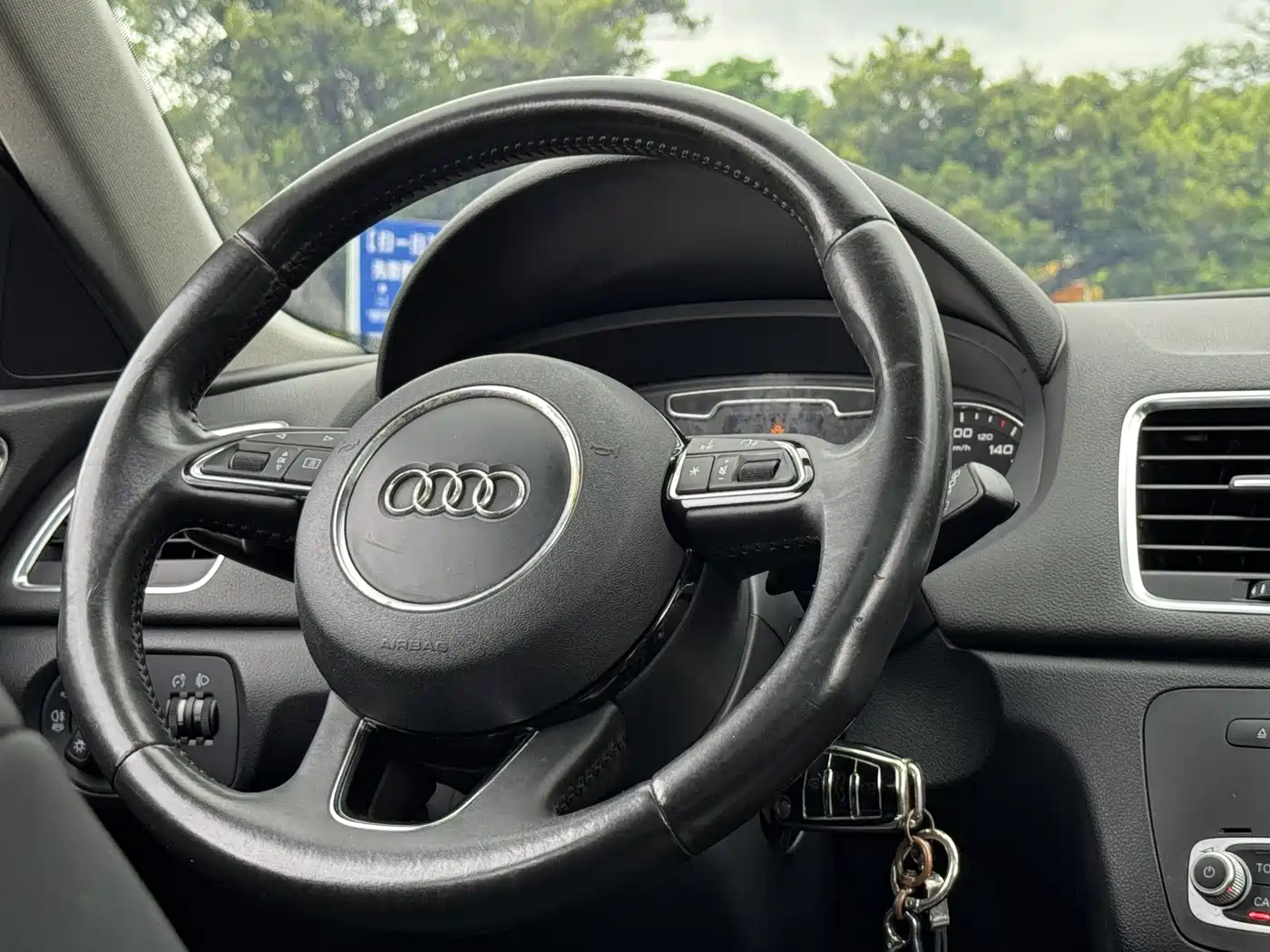 Фото 19 - Audi Q3