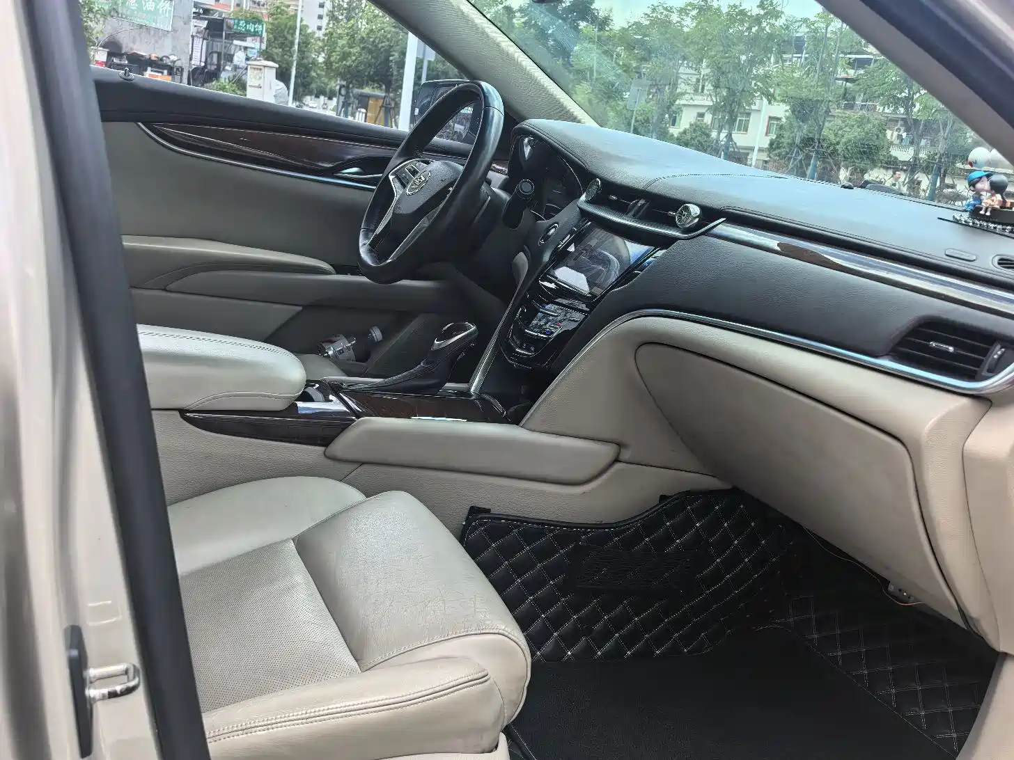 Фото 9 - Cadillac XTS