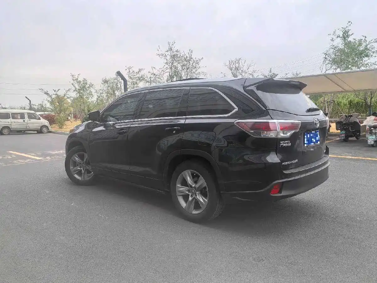 Toyota Highlander 2017 2.0T 2WD Premium 7-Seater фото 6