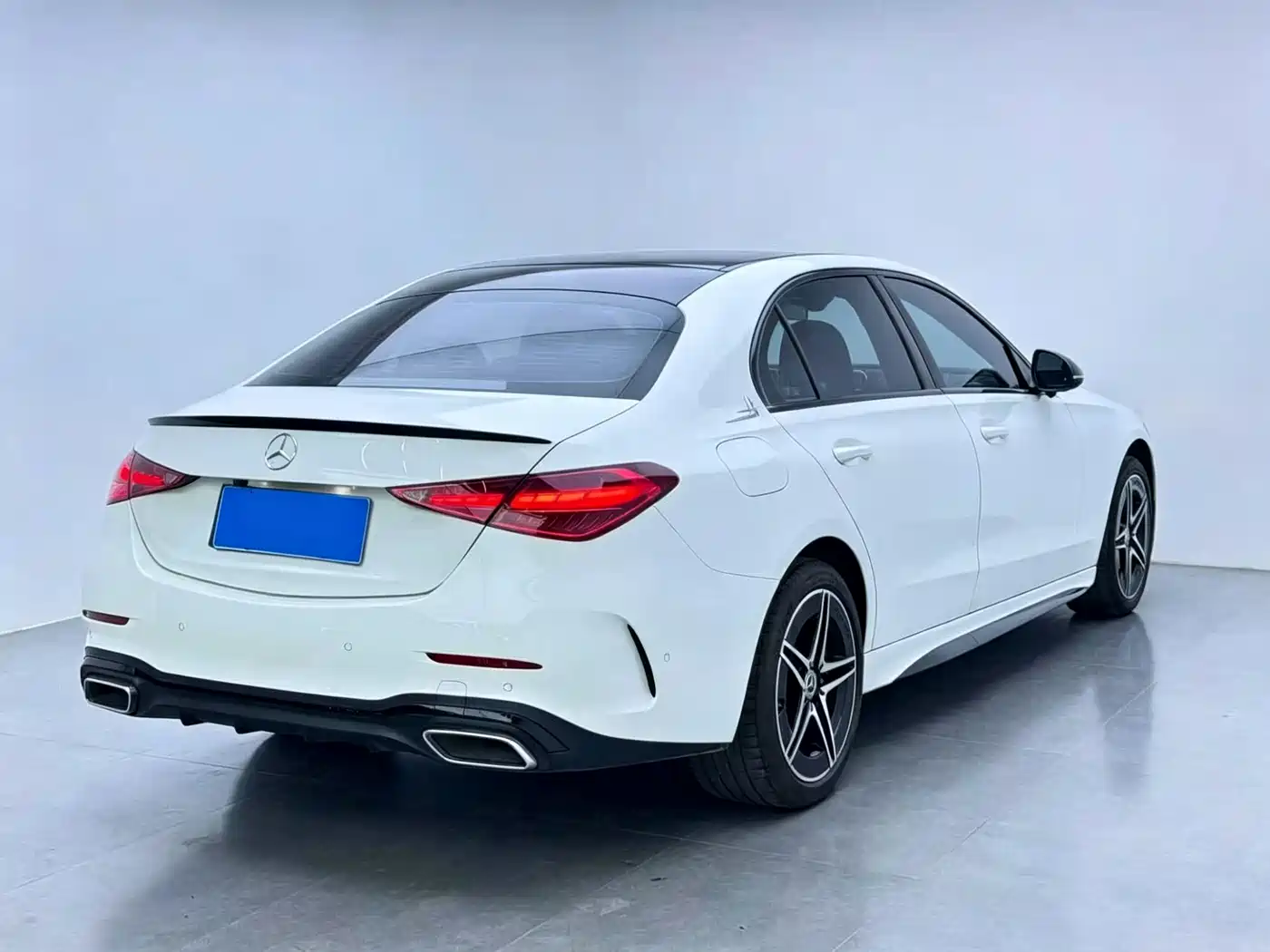 Mercedes-Benz C-Class 2023 C 260 L Night Edition Sport фото 9