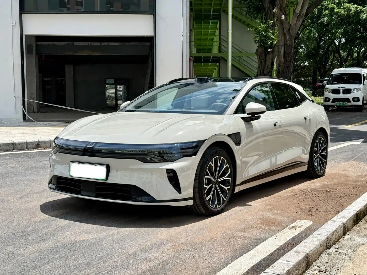 ZEEKR 007GT 2025 Long Range RWD Smart Driving Edition 100kWh