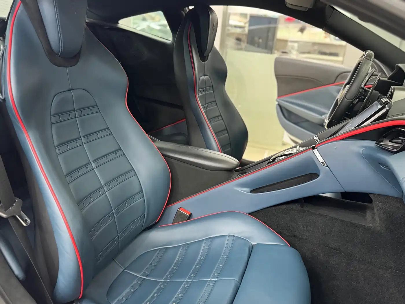Ferrari Roma 2021 2020 3.9T V8