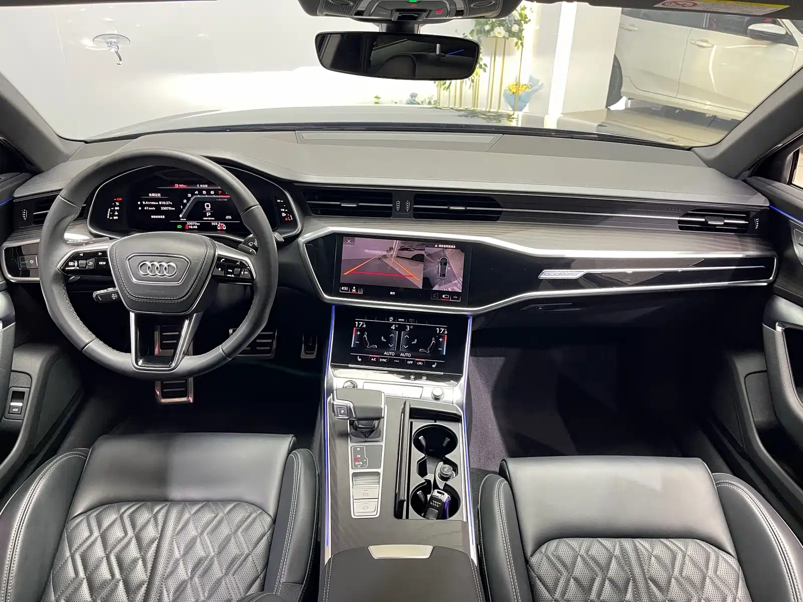 Photo 9 - Audi A6L