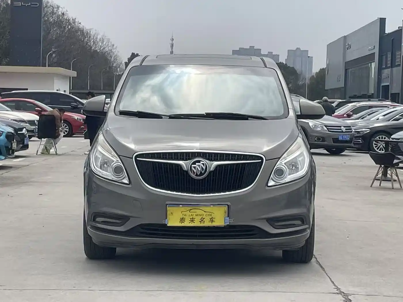 Buick GL8 2018 28T Luxury Model China VI фото 2