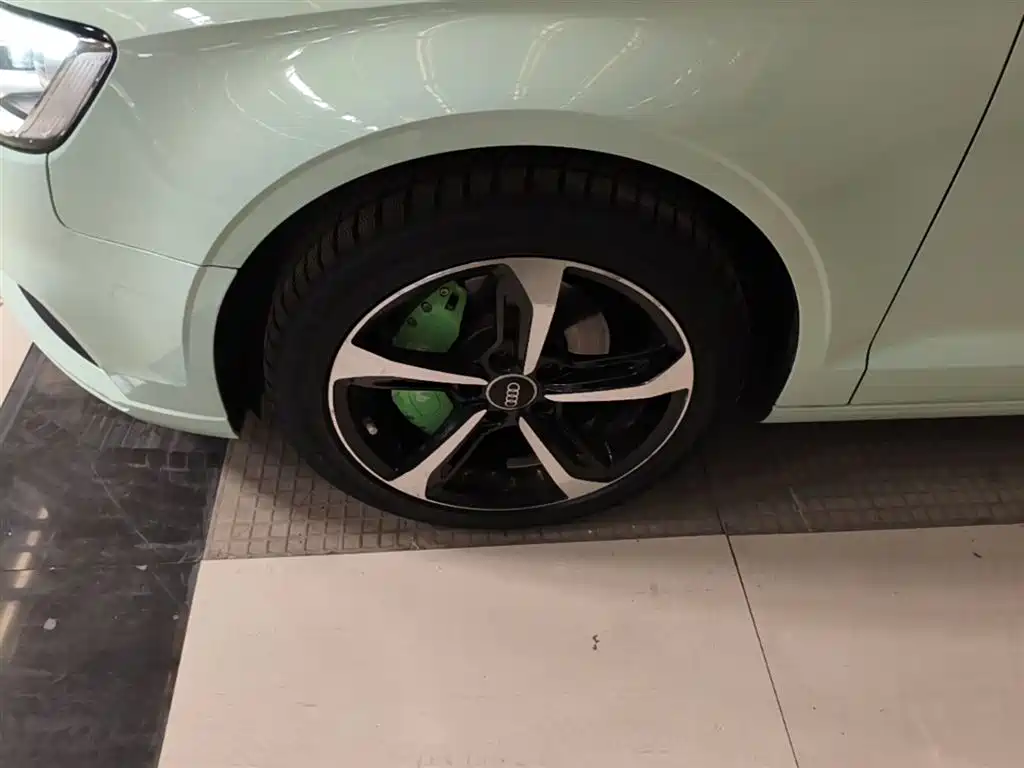 Audi A3 2017 Limousine 35 TFSI Progressive фото 23