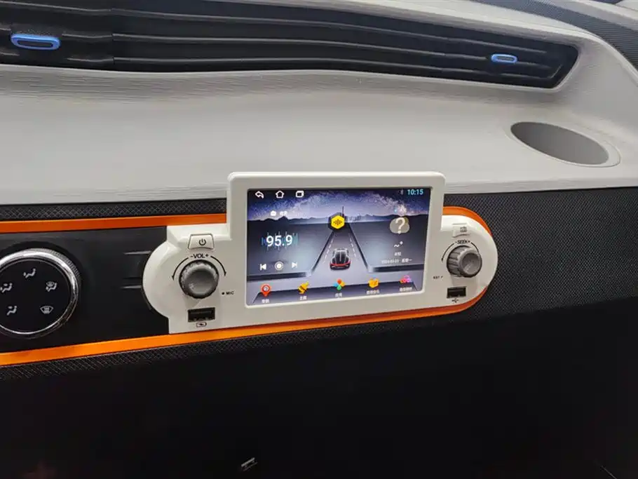WULING AUTOMOBILE HONGGUANG MINIEV
