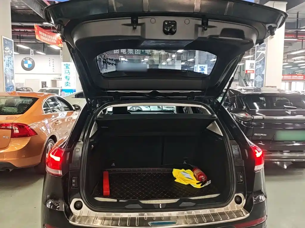 Haval H2s 2018 2018 Red Label 1.5T DCT Smart Elite Type