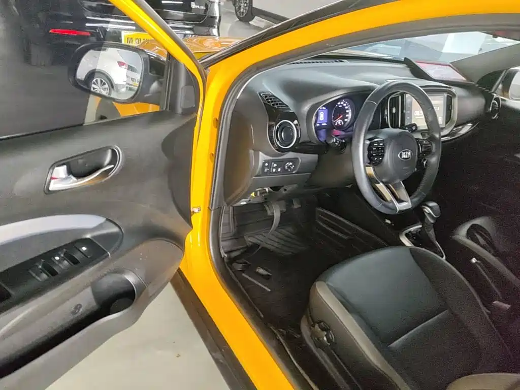 Photo 16 - Kia KX CROSS