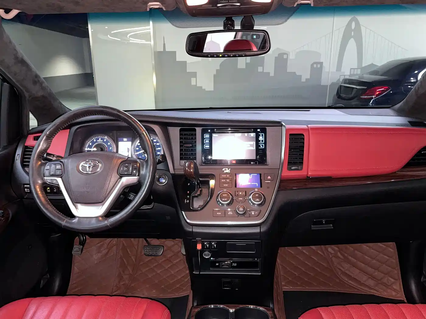 Toyota Sienna 2015 3.5L 4WD L фото 18