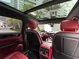 صورة 12 - Porsche Cayenne New Energy