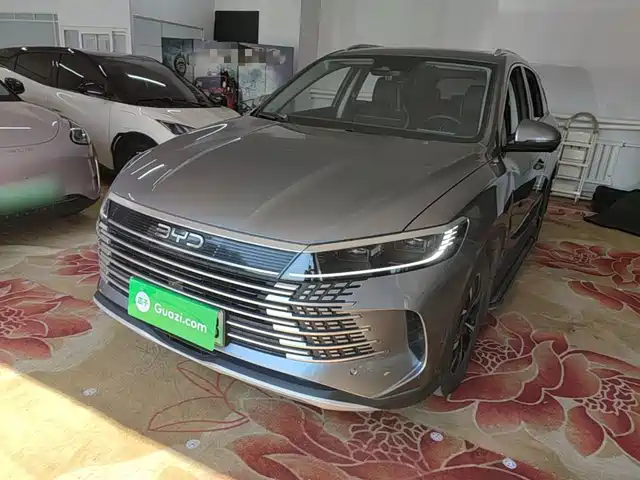 BYD Sealion 05 DM-i DM-i 75KM, Премиум
