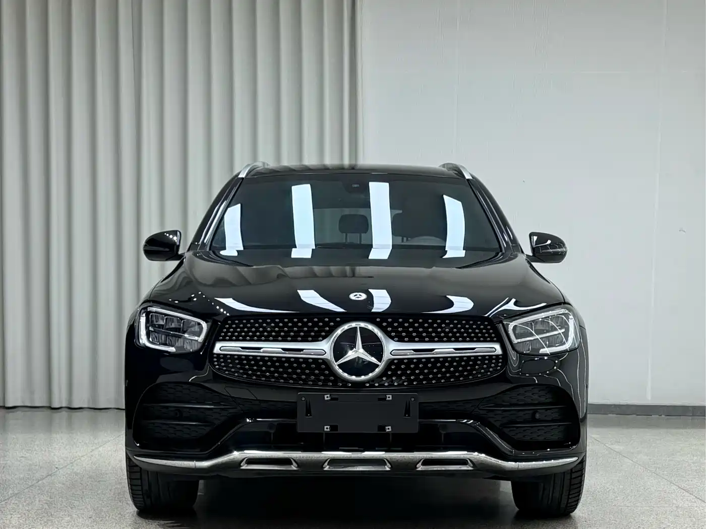 Mercedes-Benz GLC 2022 Model GLC 260 L 4MATIC Luxury Edition фото 2