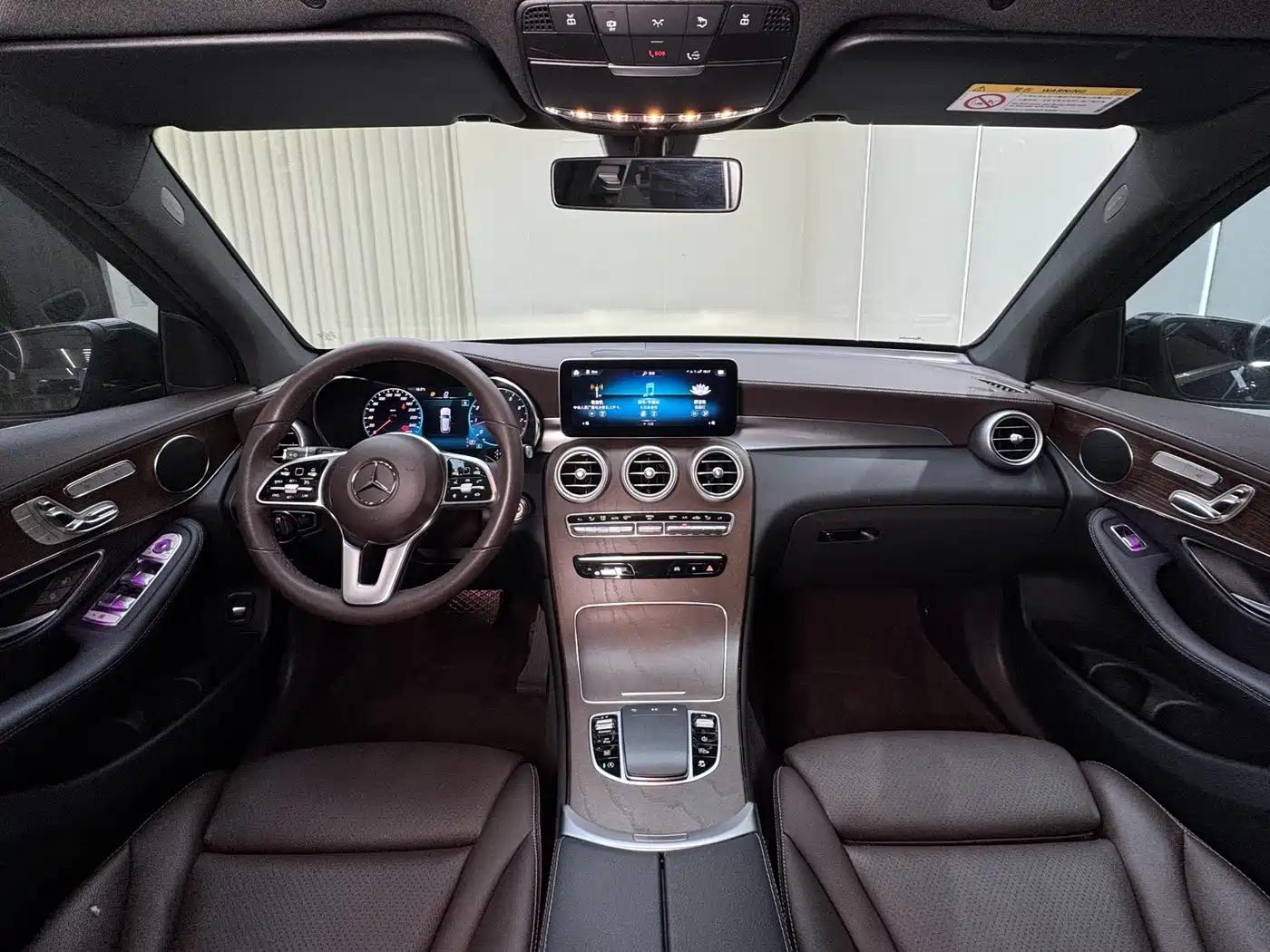 Mercedes-Benz GLC 2022 Model GLC 260 L 4MATIC Luxury Edition фото 29