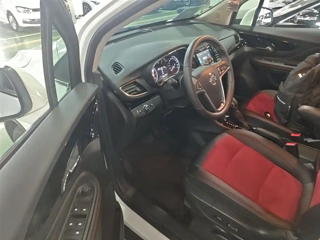 Buick Encore 2018 18T Automatic 2WD Urban Elite фото 16