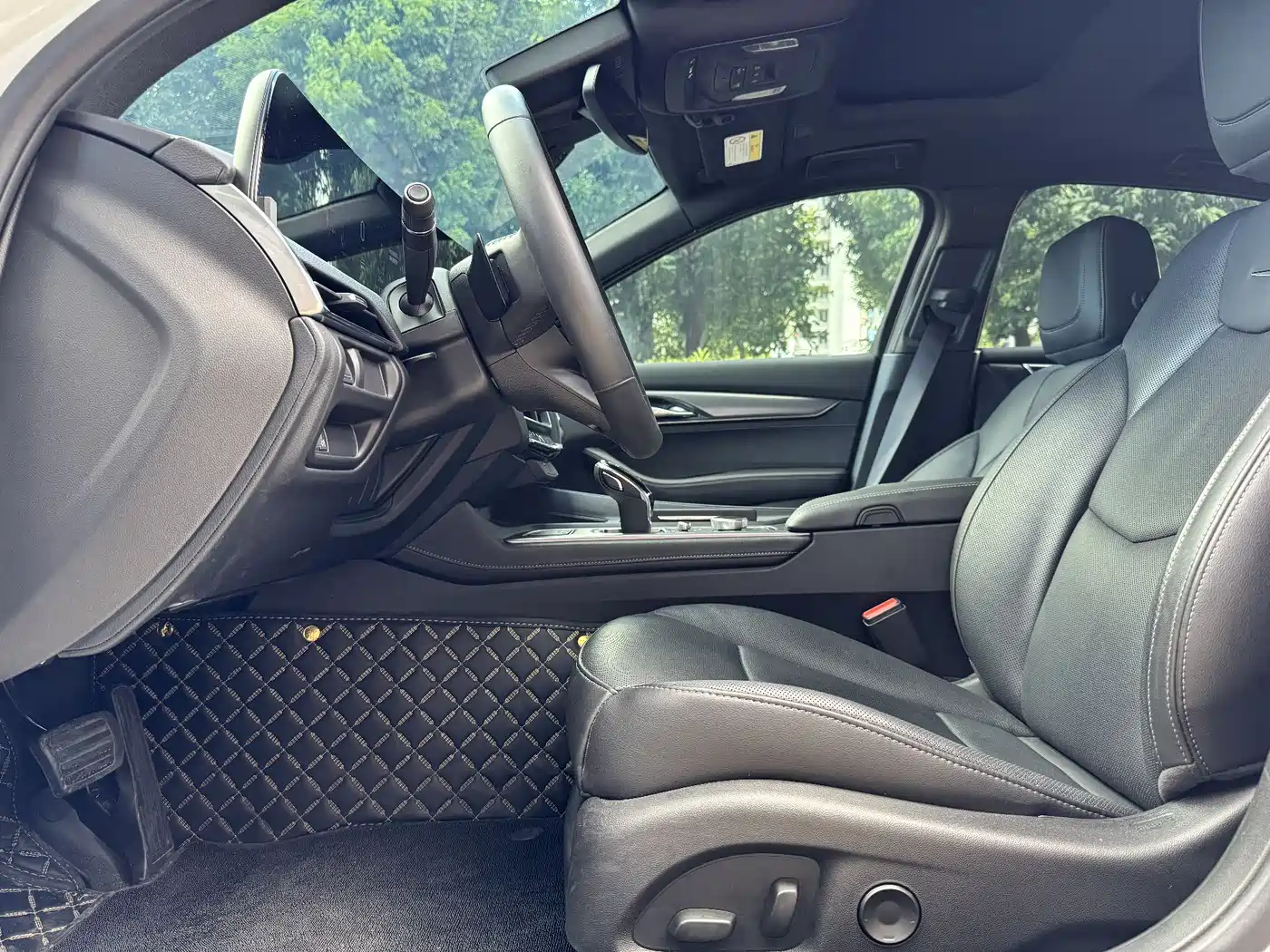Cadillac CT5 2024 28T Luxury Model Pro фото 8