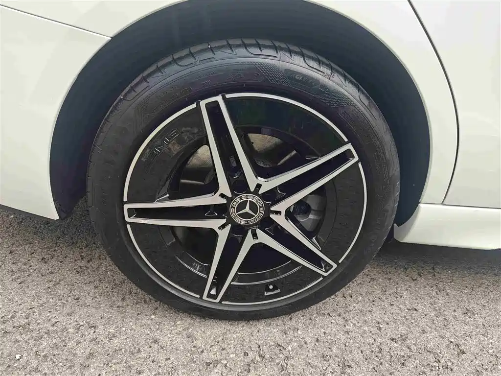 Mercedes-Benz C-Class 2025 Facelift C 260 L Night Sport Edition фото 22