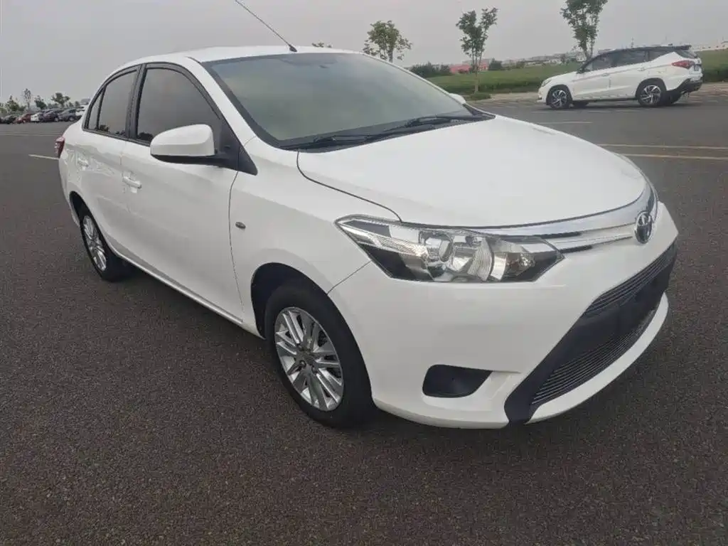 Toyota Vios 2014 1.5L Automatic Smart Enjoyment Edition фото 3