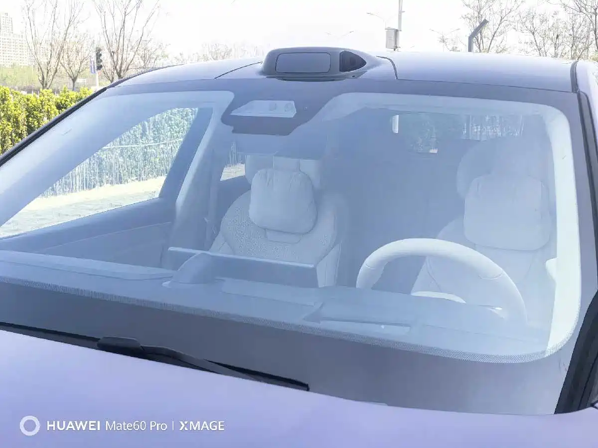 AITO Wenjie AITO M5 2025 Extended Range Ultra AWD фото 9