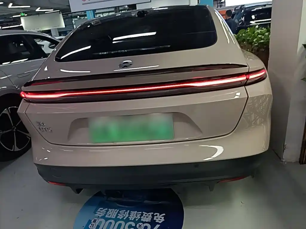Фото 6 - NIO ET5