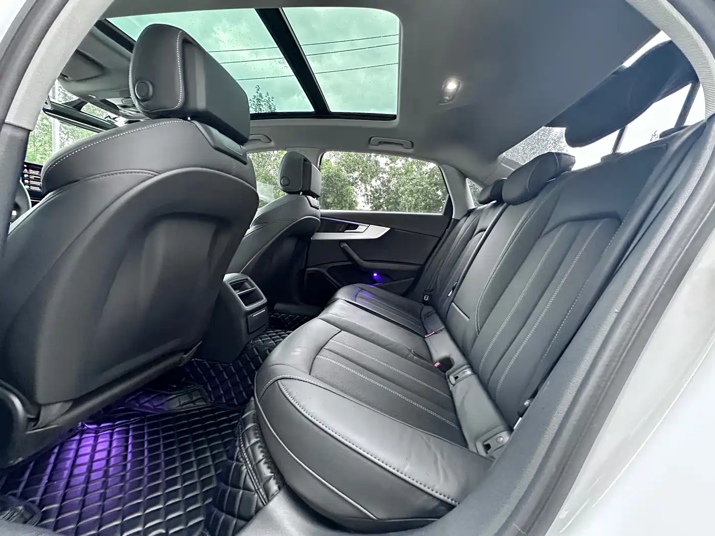 Audi A4L 2020 40 TFSI Fashion Dynamic Edition фото 8