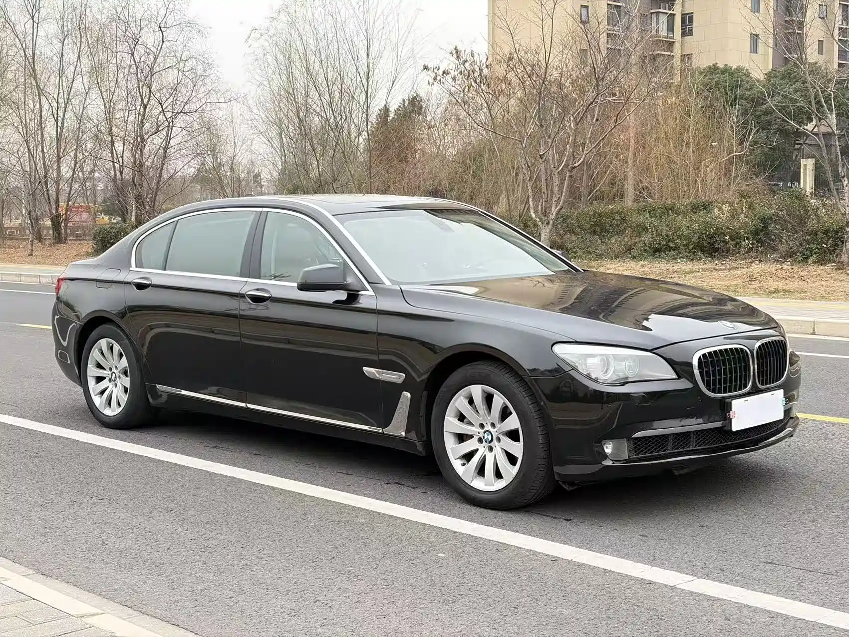 Фото 2 - BMW 7 Series