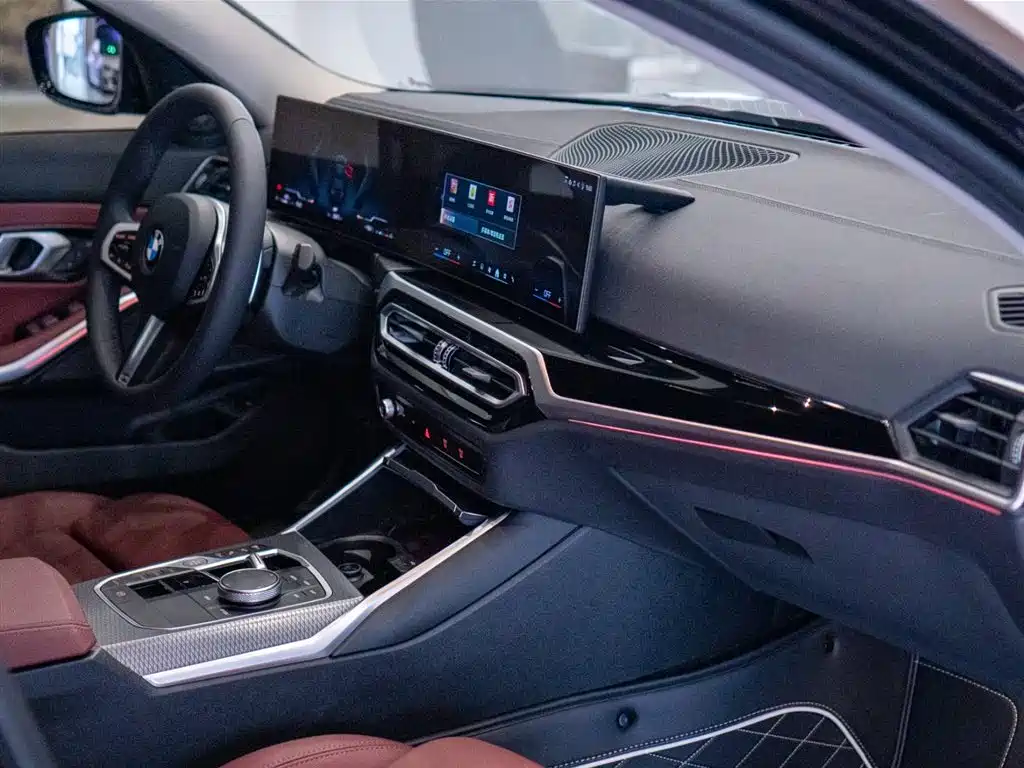 BMW 3 Series 2023 325Li M Sport Black Night Package фото 20