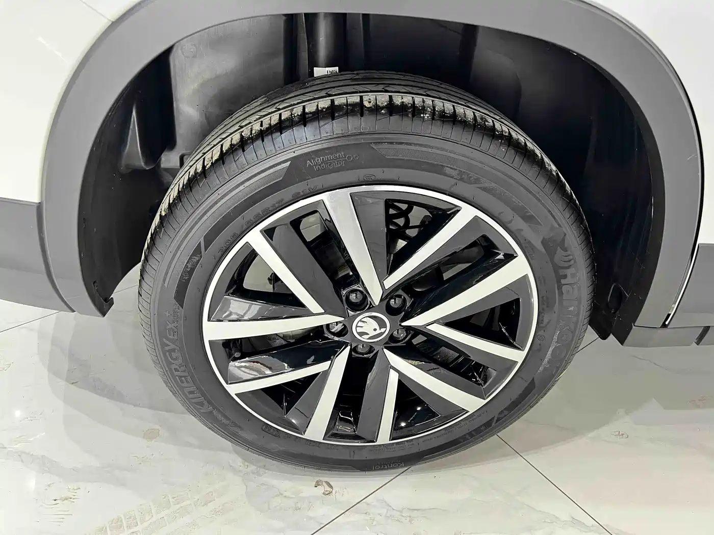Škoda Kamiq 2023 Facelift 1.5L Auto Comfort Edition фото 18
