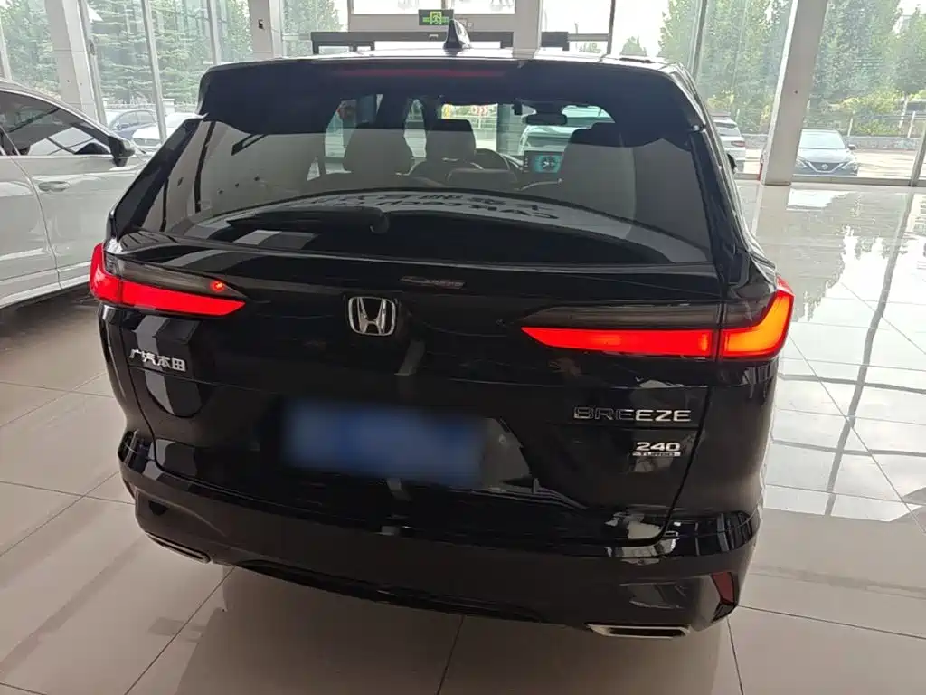 Honda Breeze 2025 2025 240TURBO FWD Luxury 5-Seater