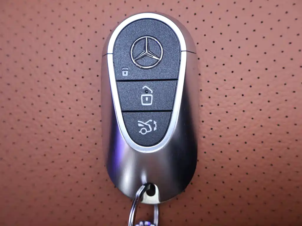Photo 25 - Mercedes-Benz GLC