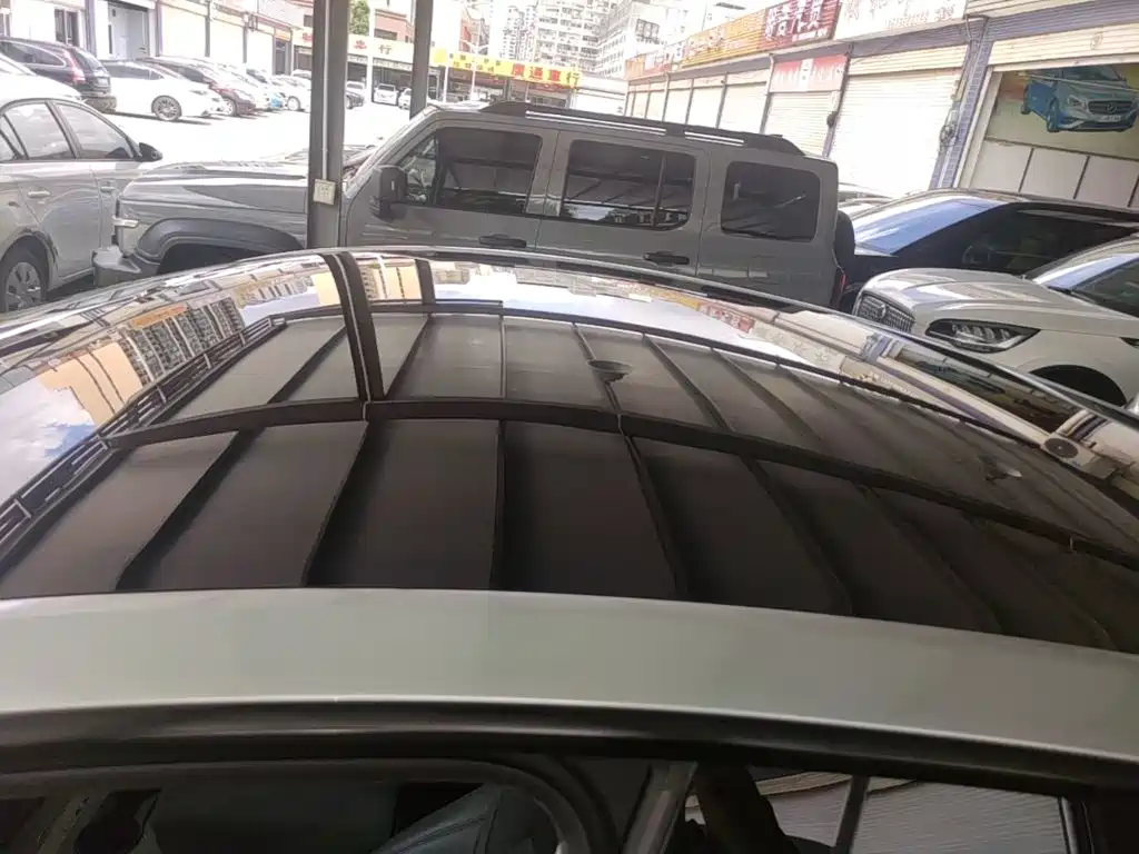 Фото 21 - Tesla Model Y