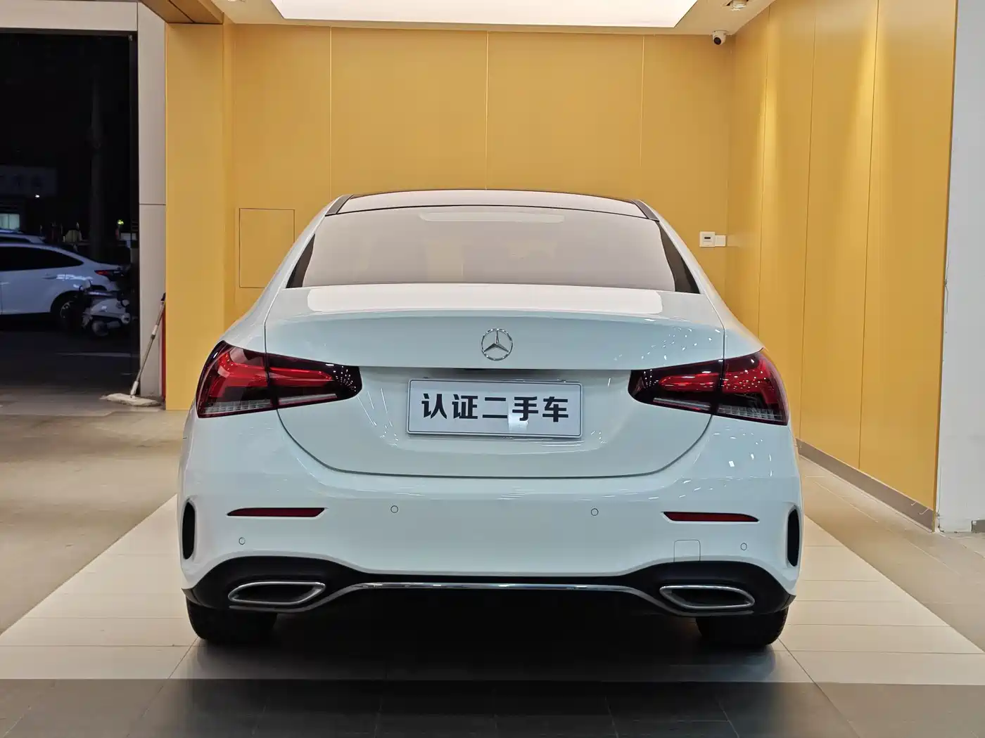 Mercedes-Benz A-Class 2021 A 200 L Sport Sedan Fashion Edition фото 27