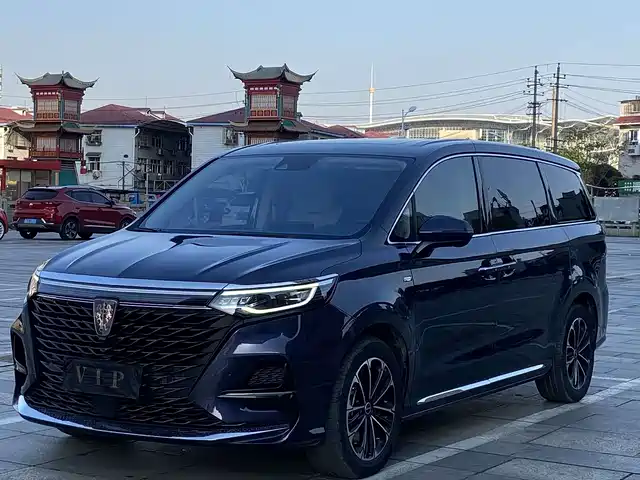 ROEWE IMAX8