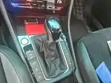 Photo 10 - Volkswagen Sagitar