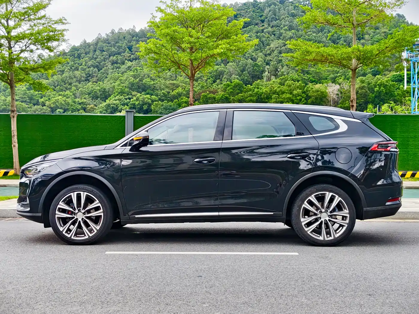 BYD TANG