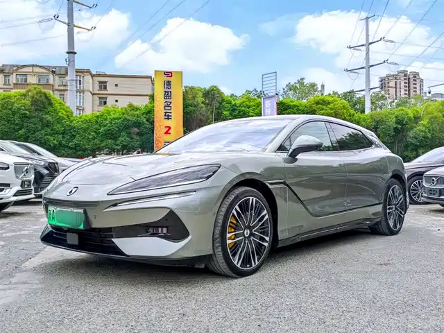 Denza Z9GT 2024 1100 AWD Ultra Edition