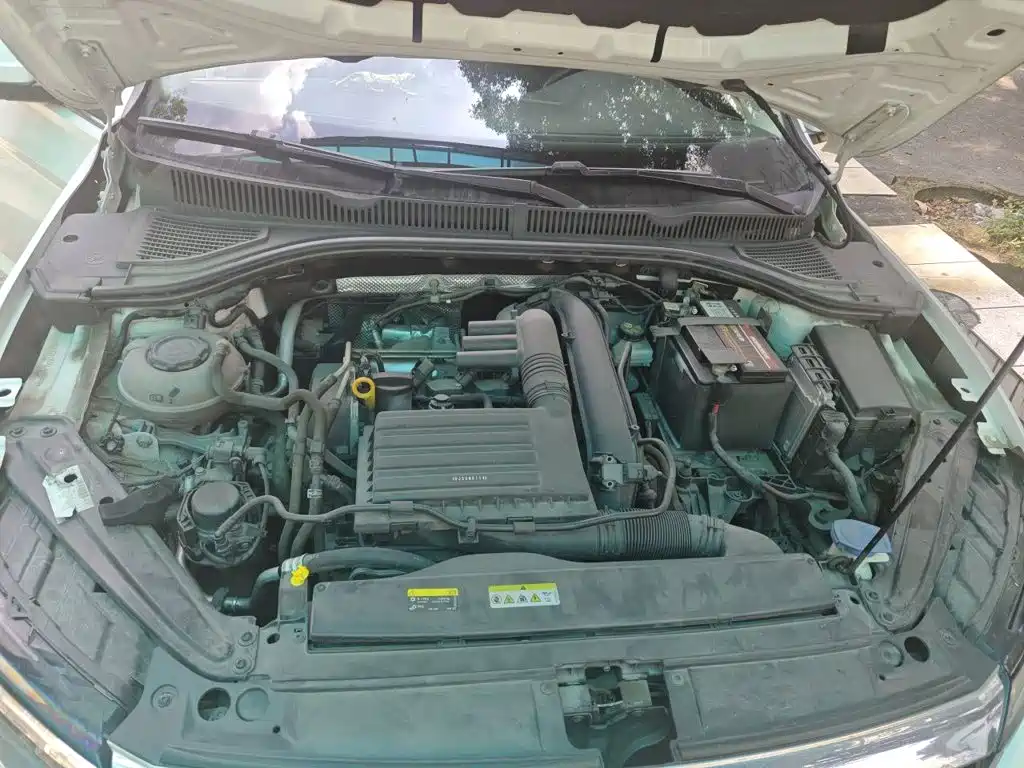 Photo 16 - Volkswagen Sagitar