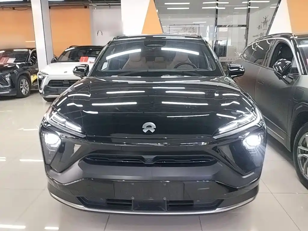 Фото 3 - NIO ES6