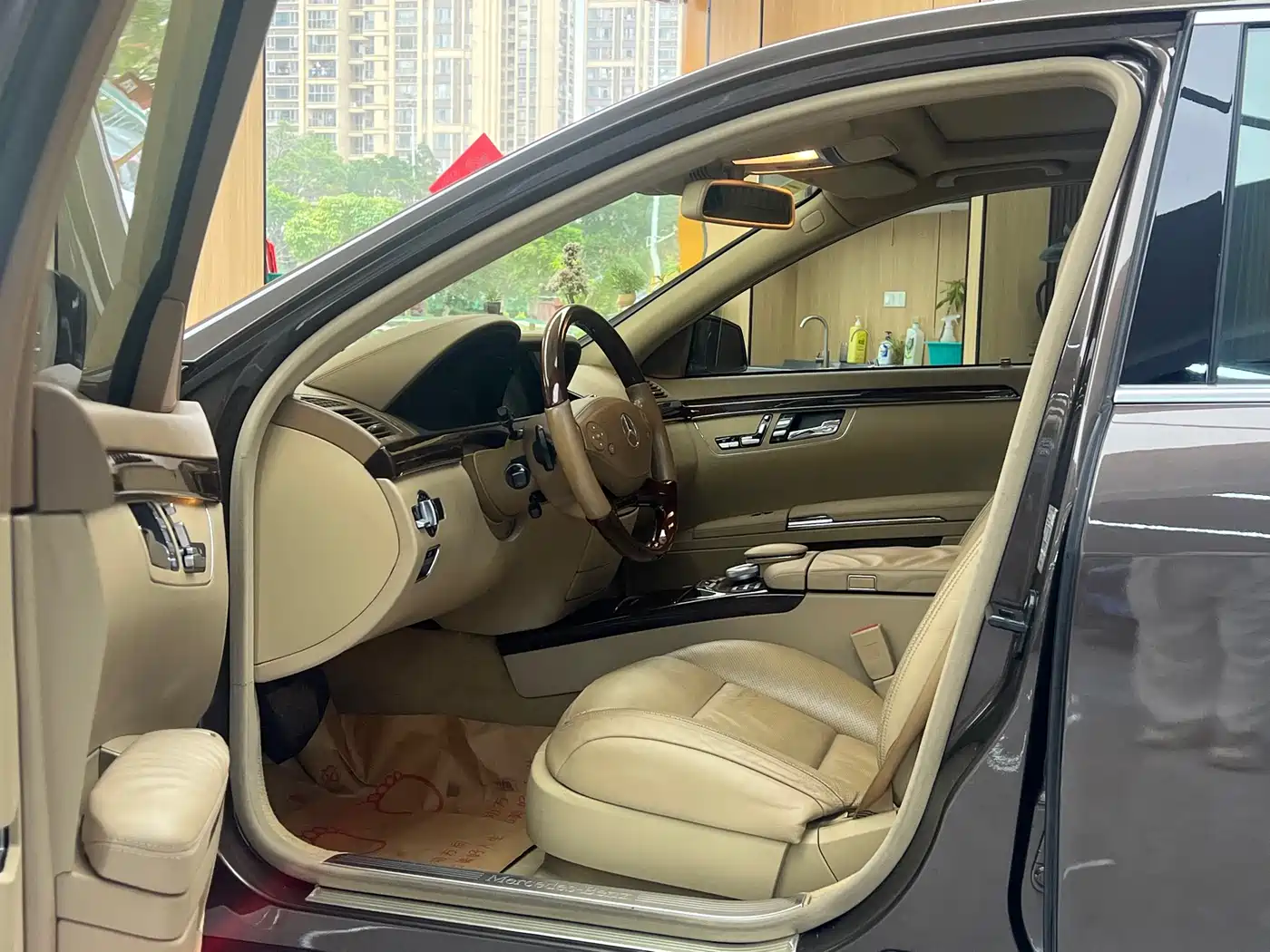 Mercedes-Benz S-Class 2010 Model S 400 L HYBRID фото 17