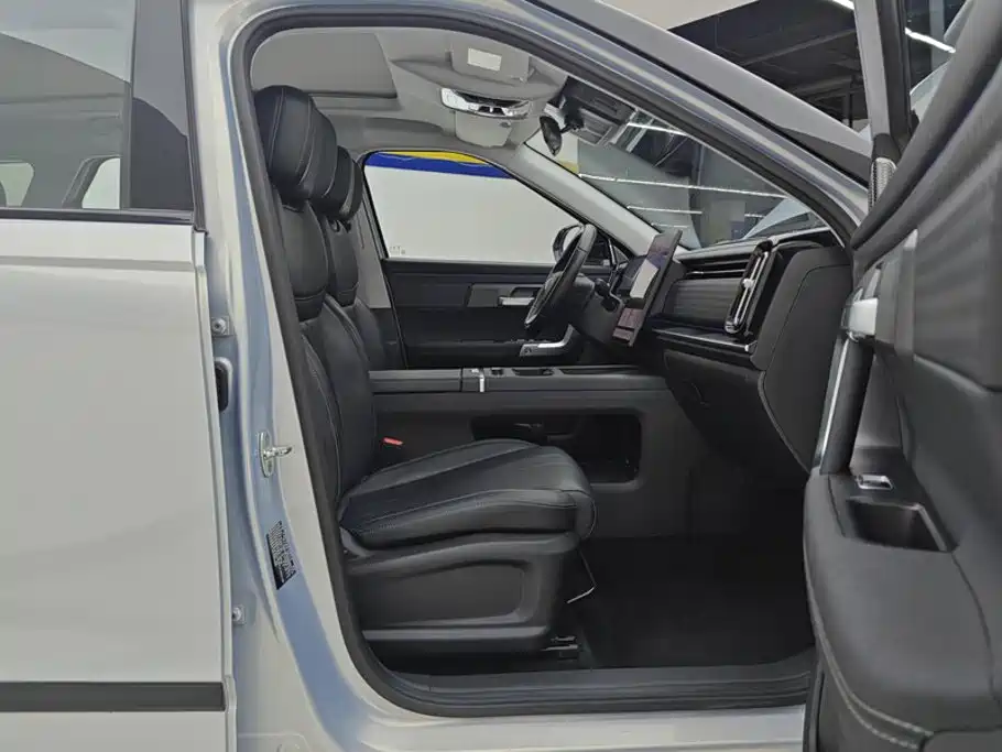 Chery Explore 06 C-DM 2024 2024 Luxury