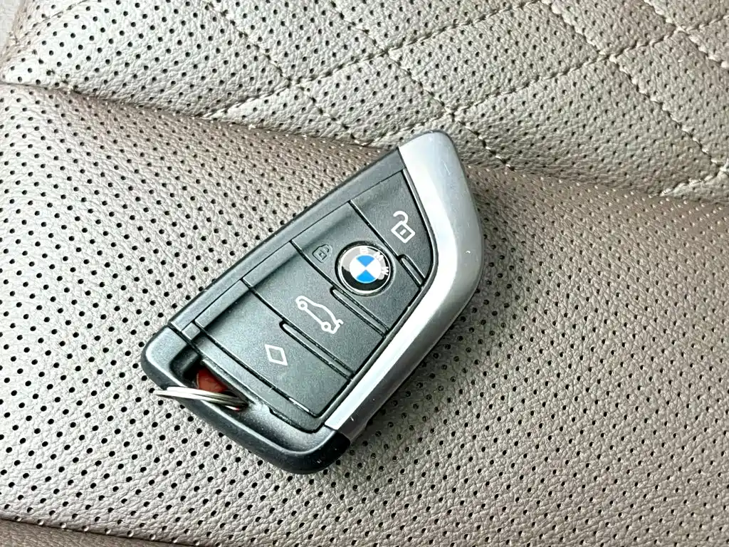 BMW iX3 2024 2024 Leading Edition