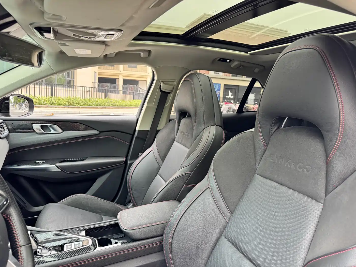 Lynk & Co 02 2019 High Energy Edition 2.0T Auto 2WD Pro Version China VI фото 9