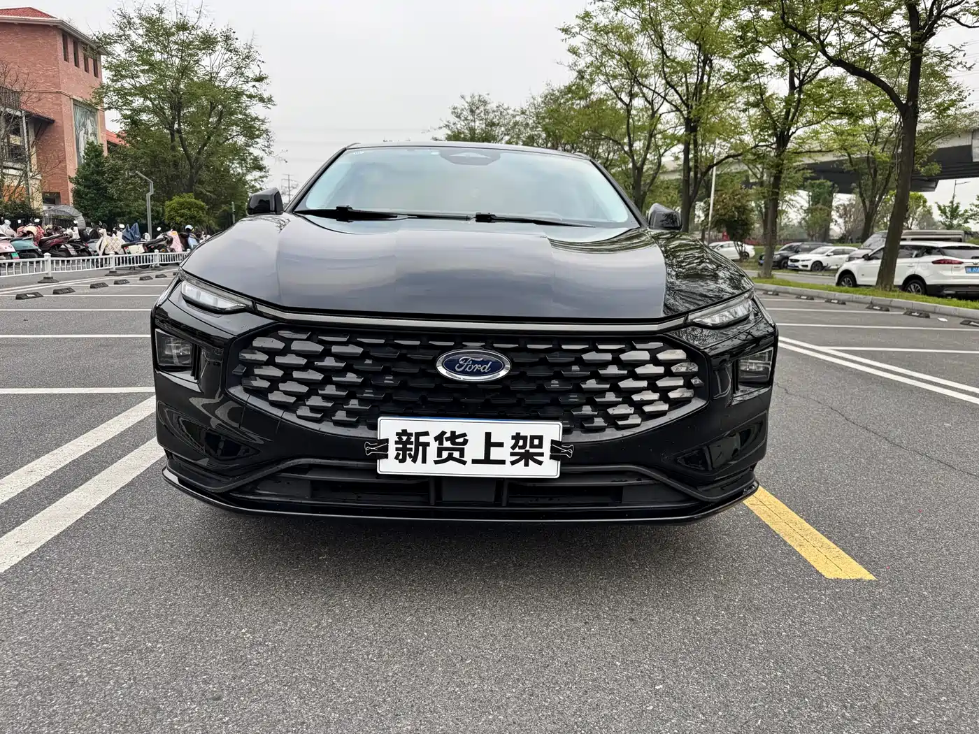FORD MONDEO