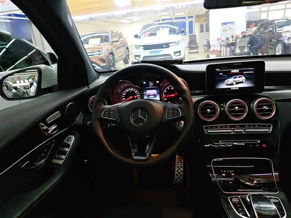 Mercedes-Benz GLC 2017 GLC 260 4MATIC Dynamic фото 11