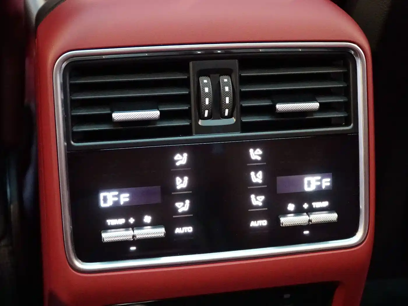 Porsche Cayenne New Energy 2023 2023 Cayenne E-Hybrid 2.0T Platinum Edition