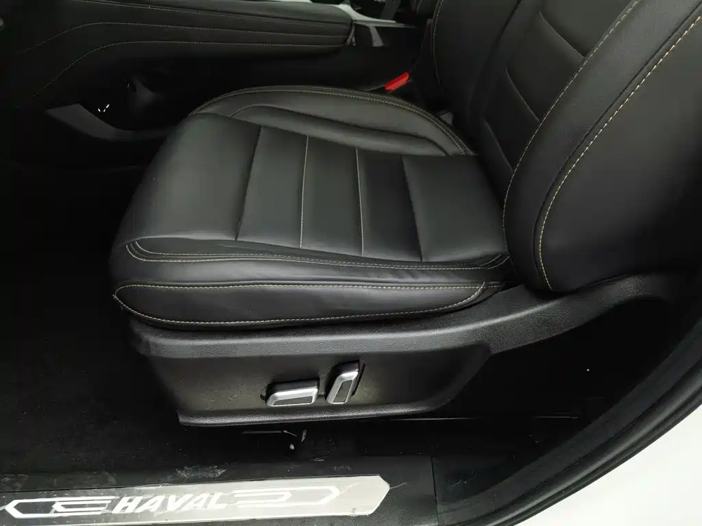 Photo 20 - Haval F7x
